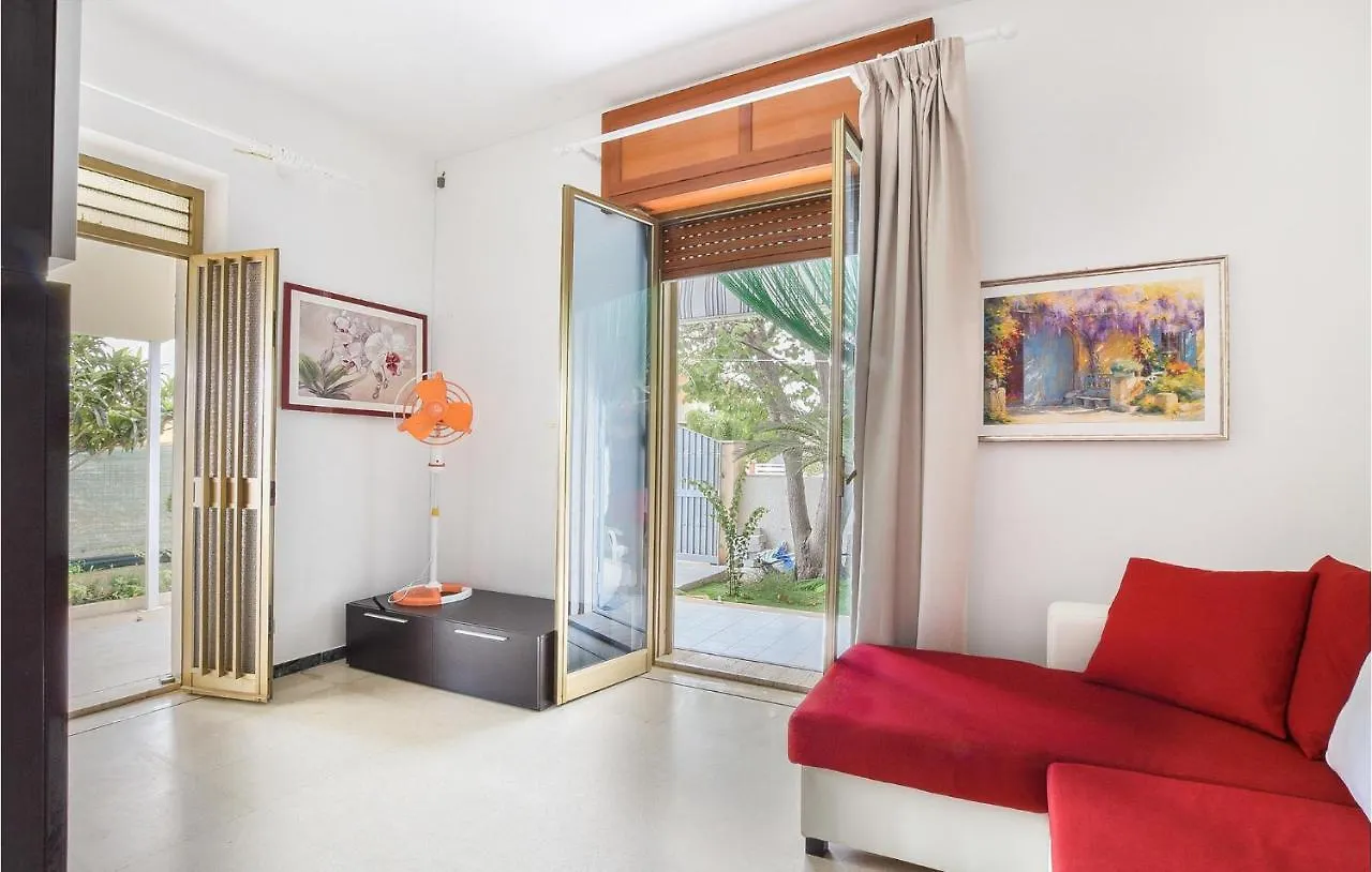 Lovely Home In Marina Di Modica